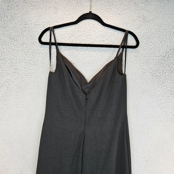 La Femme Womens Gown Sz 12 Black Thigh High Slit Built In Cups Spagetti Strap - Picture 7 of 11